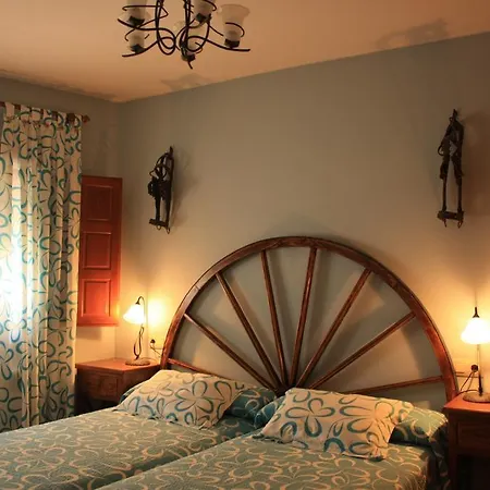 Casa Los Lobos Sauquillo de Cabezas